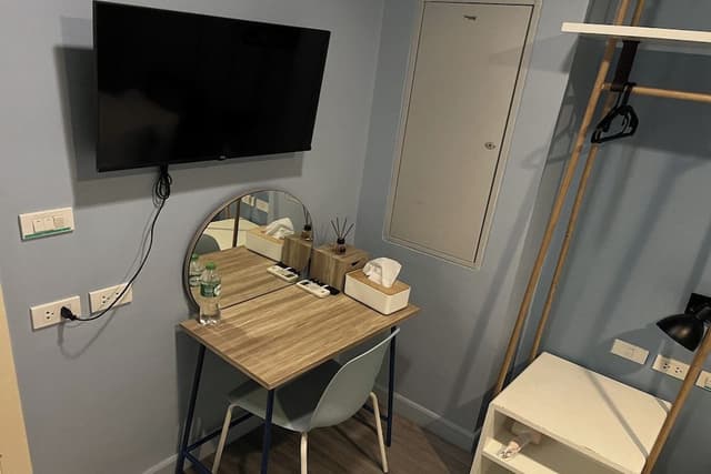Simply Single Room no Window