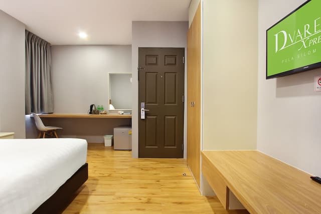 Deluxe Double or Twin Room