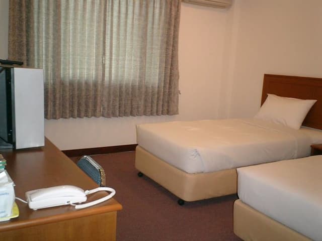 Deluxe Twin Room