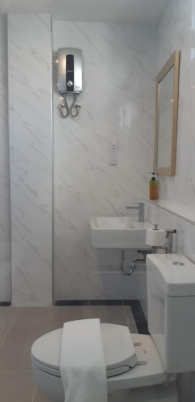 Deluxe Room with Bathtub