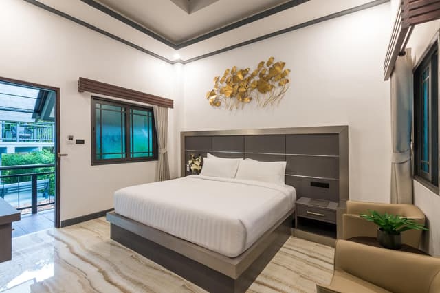 Deluxe Villa