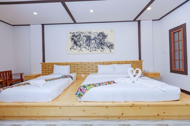 Deluxe Triple Room
