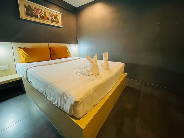 Double Room, Shared Bathroom