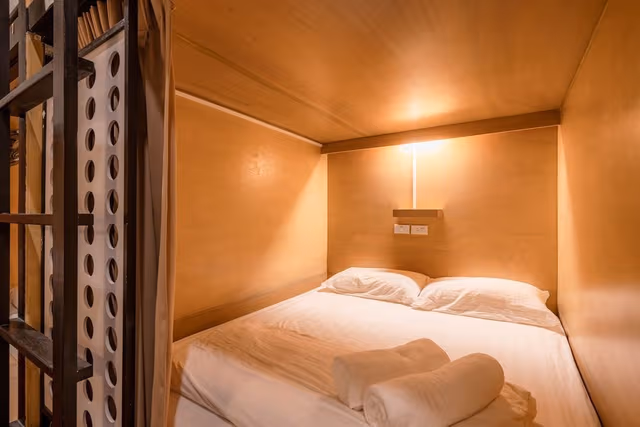 Double Bed in Mixed Dormitory