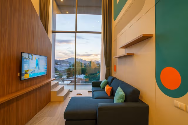 Duplex, 1 Bedroom, Balcony + Free Coworking Space