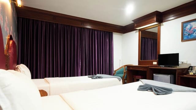 Superior Twin Room
