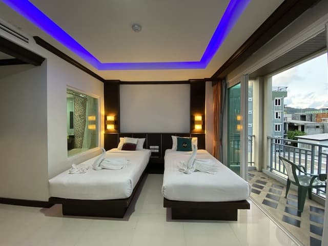 Deluxe Twin Room, 2 Twin Beds, Non Smoking, City View