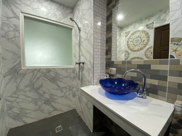 Superior Twin Room, 2 Twin Beds, Non Smoking, City View