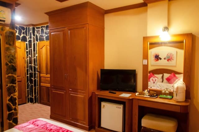 2 Connecting Double Rooms