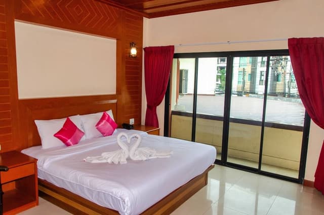 Deluxe Quadruple Room