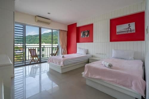 Santi White House Patong