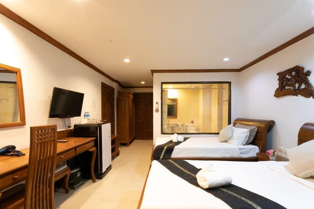 Deluxe Twin Room