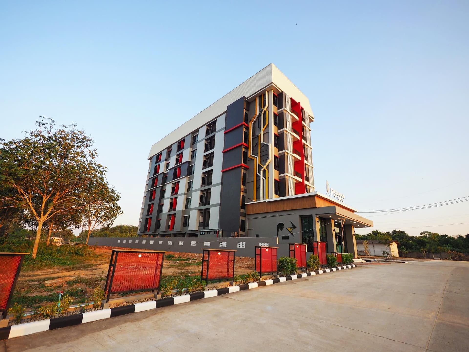 PS Sriphu Hotel