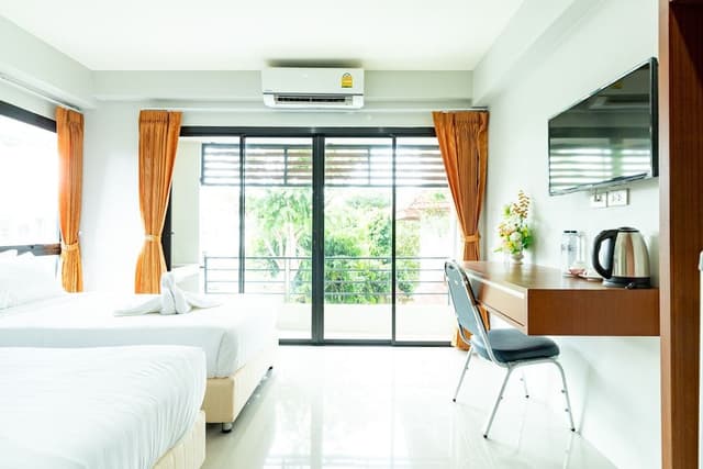 Deluxe Twin Room, Balcony