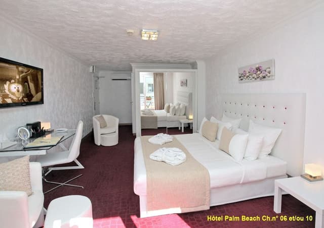 Premium Room, Balcony