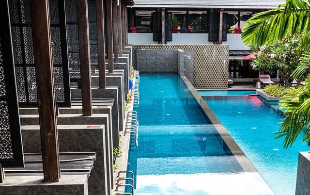 Deluxe Pool Access Double or Twin