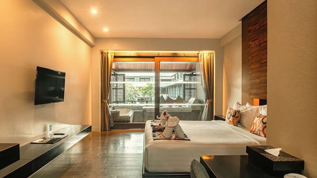 Deluxe Balcony Double or Twin