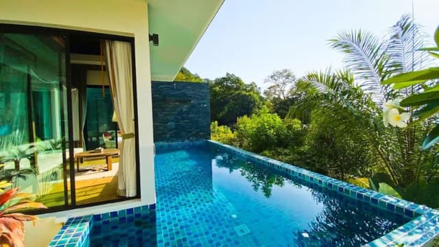 One Bedroom Pool Villa with Ocean View