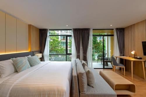 Deluxe Room, 1 King Bed