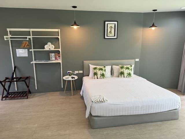 Superior Room, 1 King Bed, Ocean View