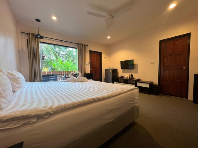 Garden Bungalow