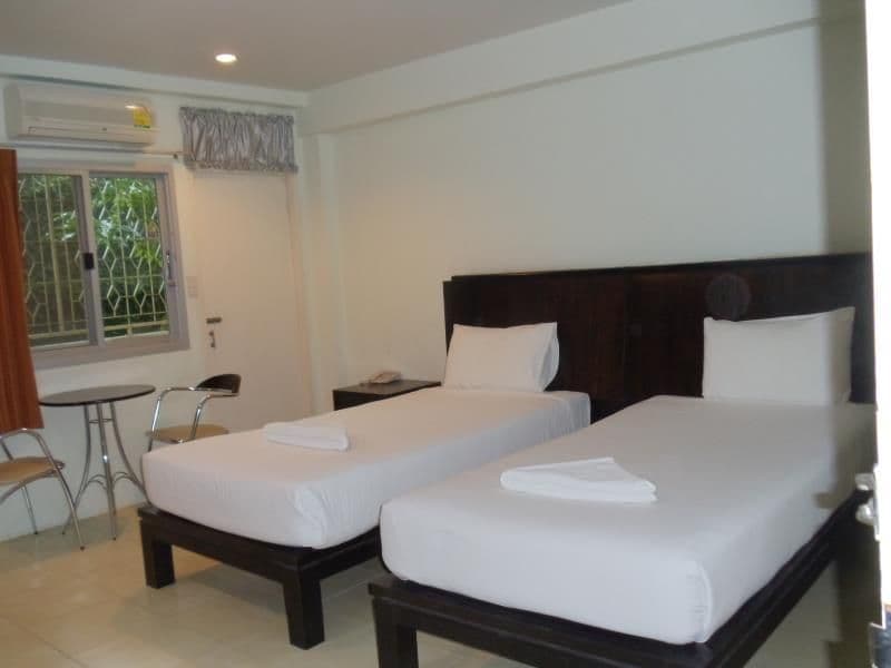 Orm Thong Apartments