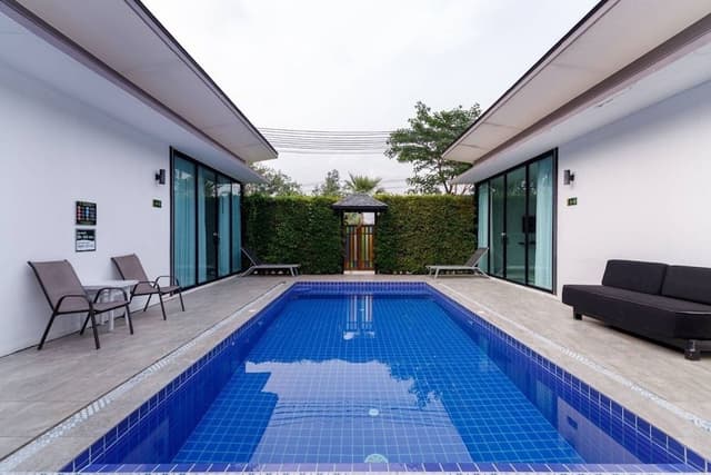Lespalm Pool Villa 8 Bedroom