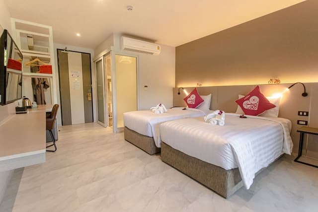 Deluxe Double or Twin Room, Jetted Tub