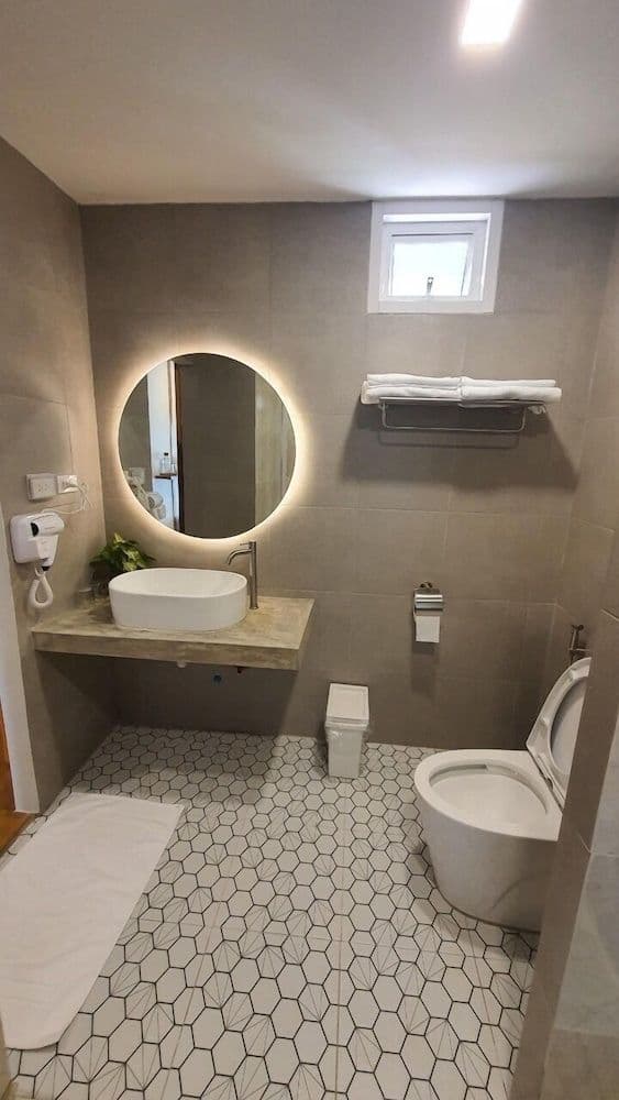 Queen Room with Balcony