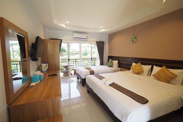 Deluxe Triple Room