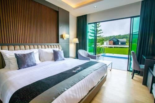Pool View Single Room