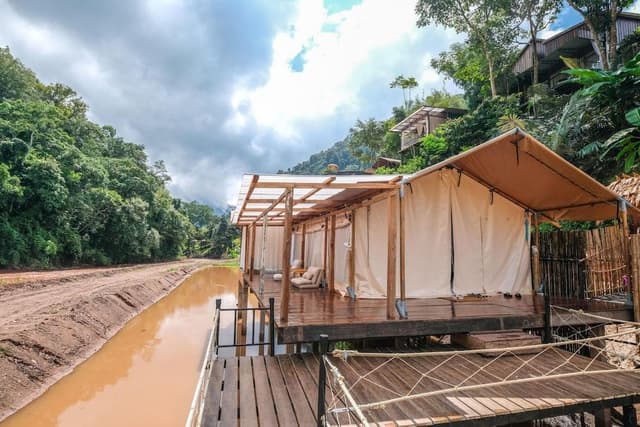 Premium Tent