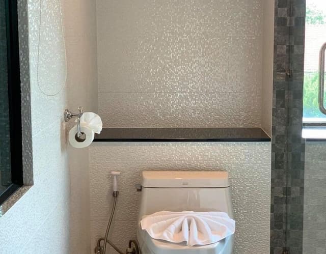 Deluxe Room with Jacuzzi
