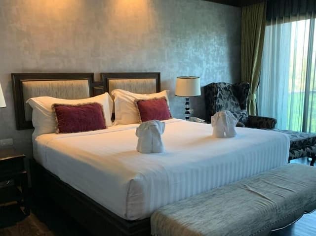 Deluxe Room, 1 Bedroom, Non Smoking, Pool View