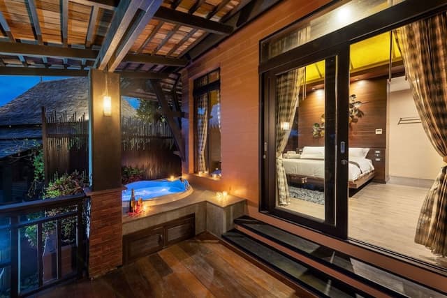 Junior Suite Jacuzzi Seaview