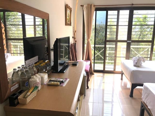 Standard Twin Room