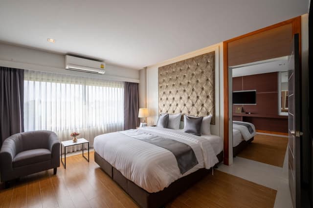 Double Deluxe Room
