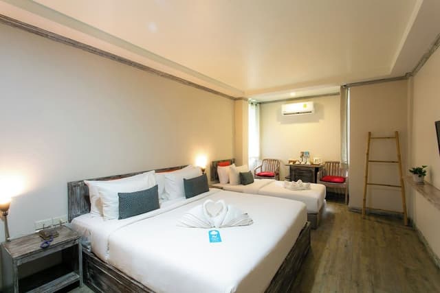 Economy Triple Room