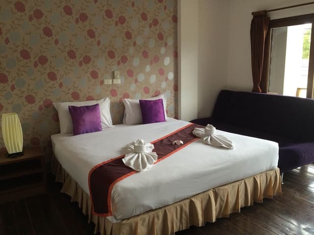 Superior Room, 1 King Bed