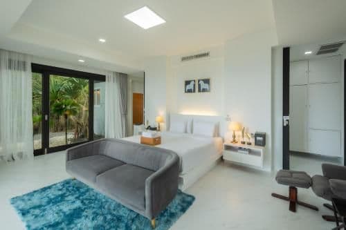 Partial Ocean View Suite