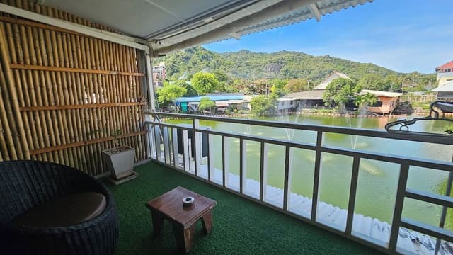 Deluxe Shared Dormitory, Mixed Dorm, Terrace, Lakeside