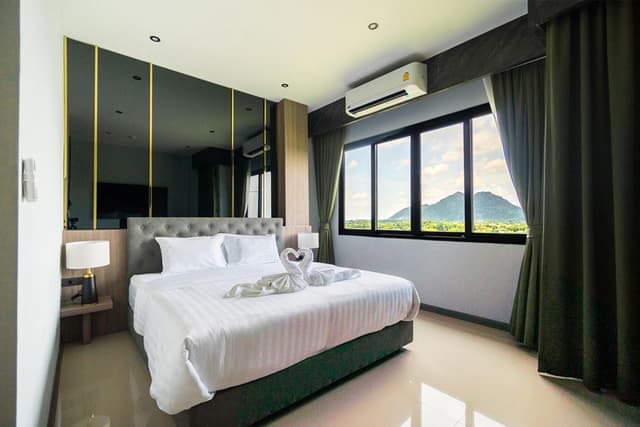 Executive suite
