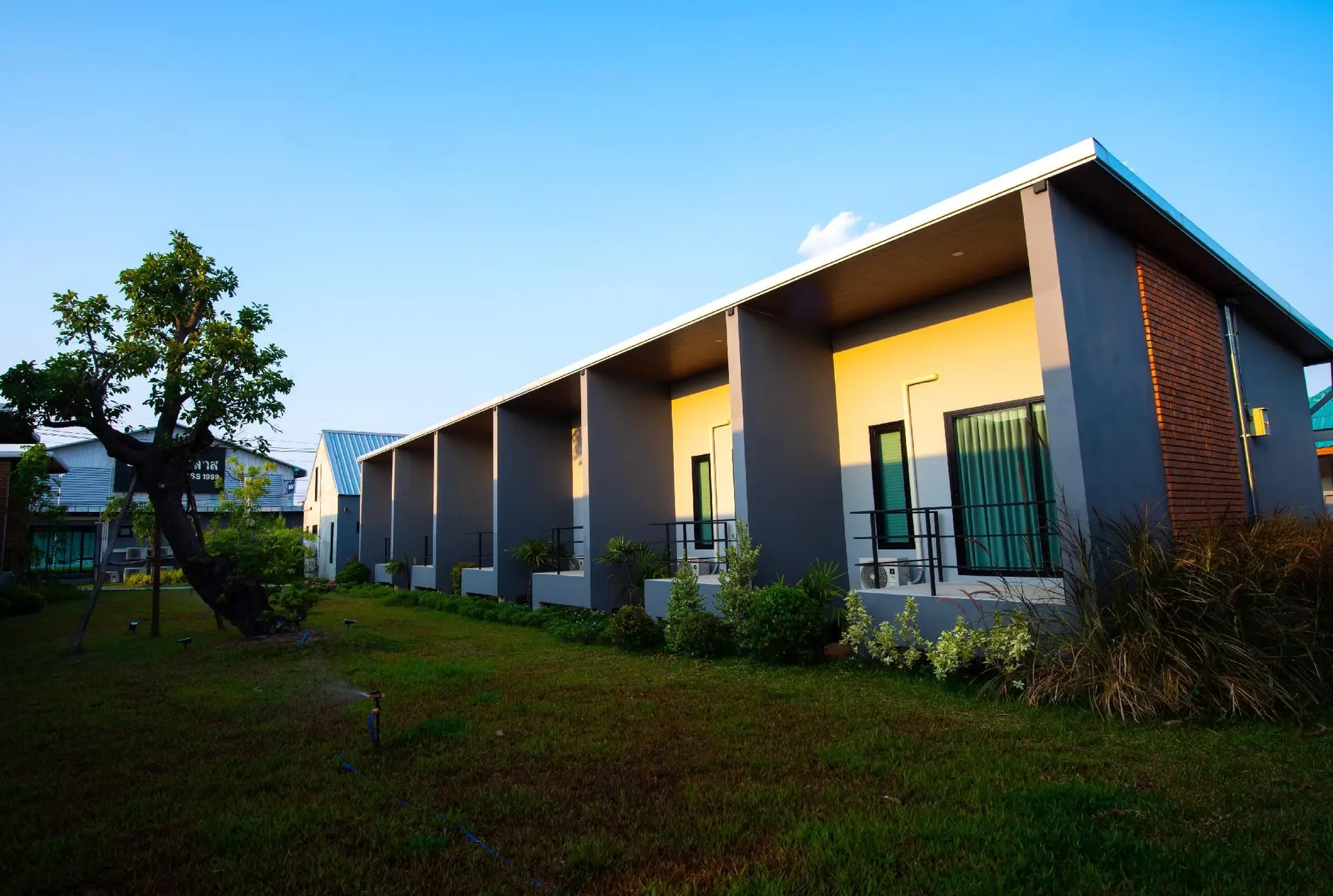 โรงแรมเดสติโน สุรินทร์ โรงแรมเดสติโน สุรินทร์