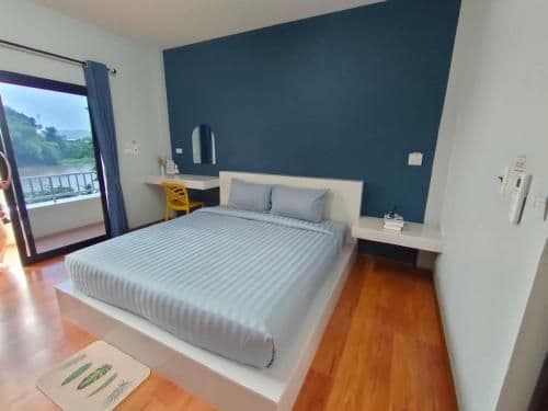 King Room with View and Balcony