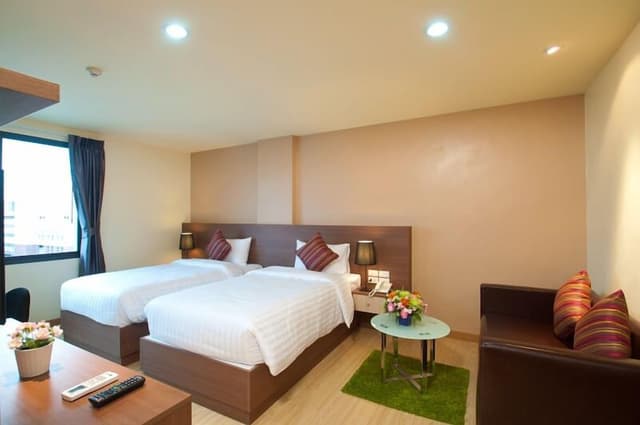 Standard Twin Room