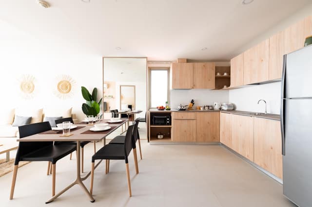 Suite with Kitchenette and Balcony