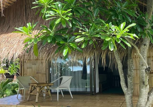 Bungalow, Sea View