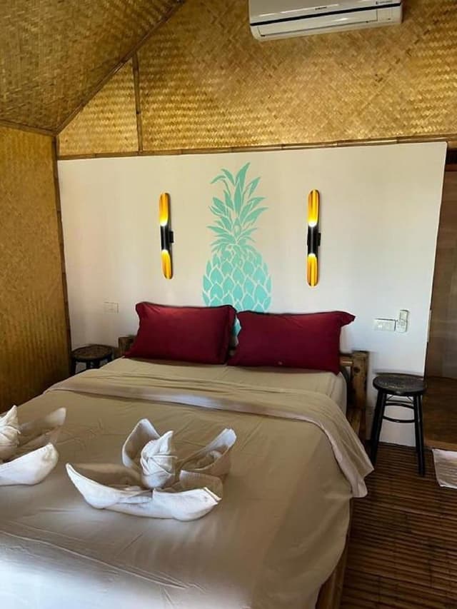 Bungalow, Beachfront