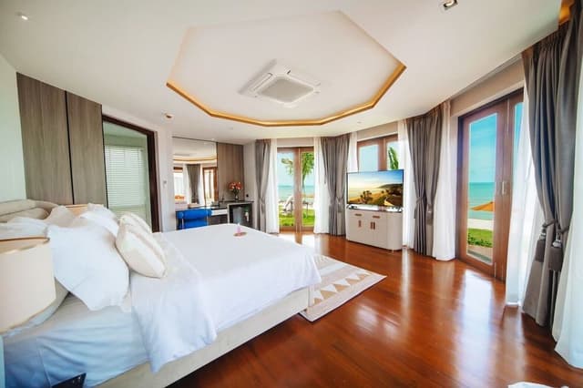 Beach Front Pool Villa 1 Bedroom