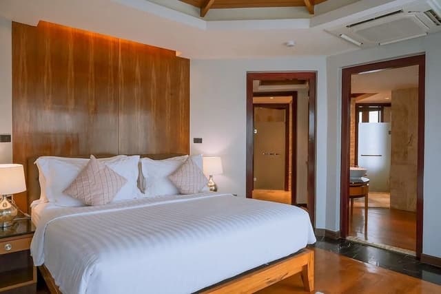 Pool View Room